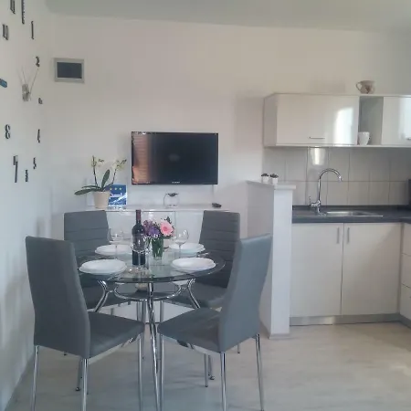 Rose Apartman